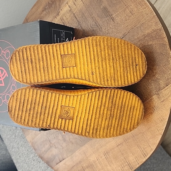 Strange Cult Creepers - Picture 3 of 4